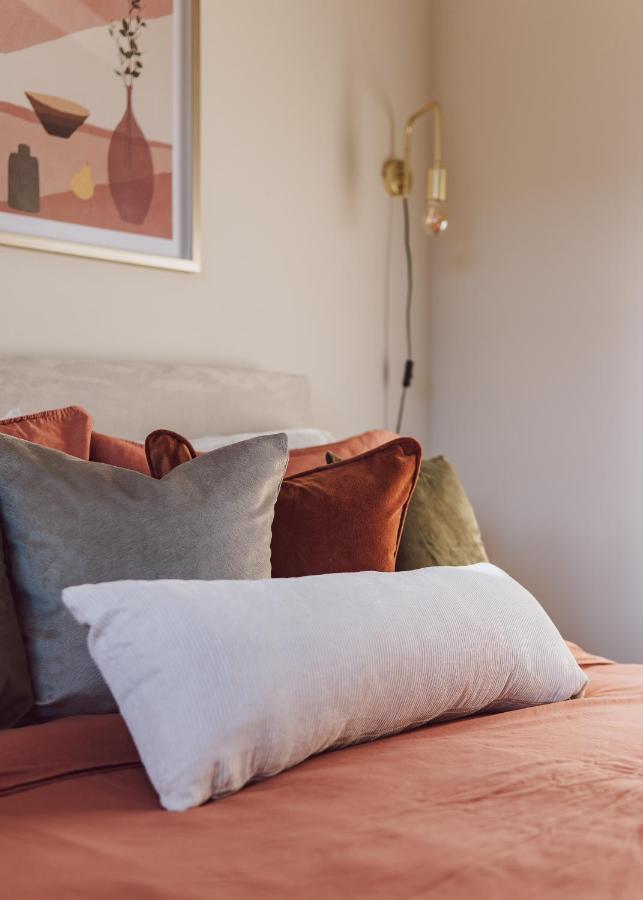 Families, Contractors And Businesses - Cottage Home - Next To Oxford, Bicester And Blenheim Bletchingdon Экстерьер фото